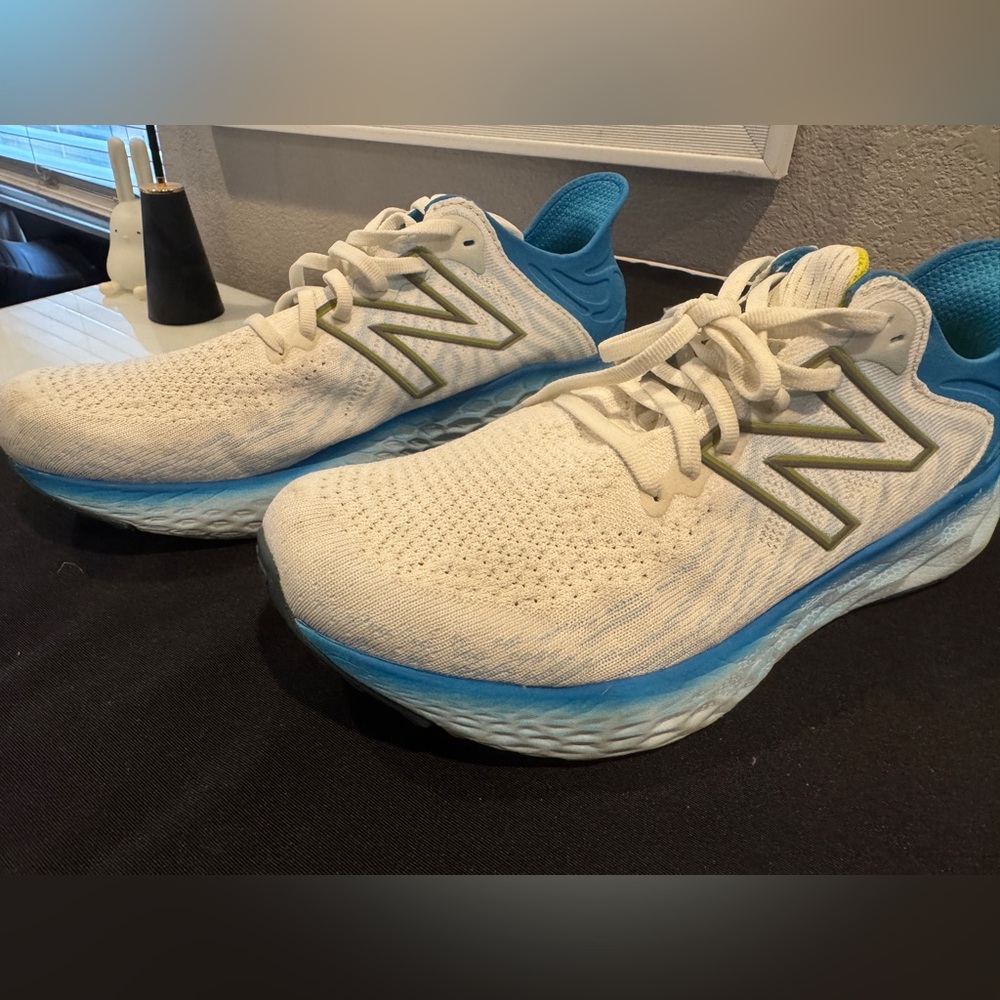 New Balance Fresh Foam White and Blue Athletic Shoes (Men’s 8.5 or Women’s 10)